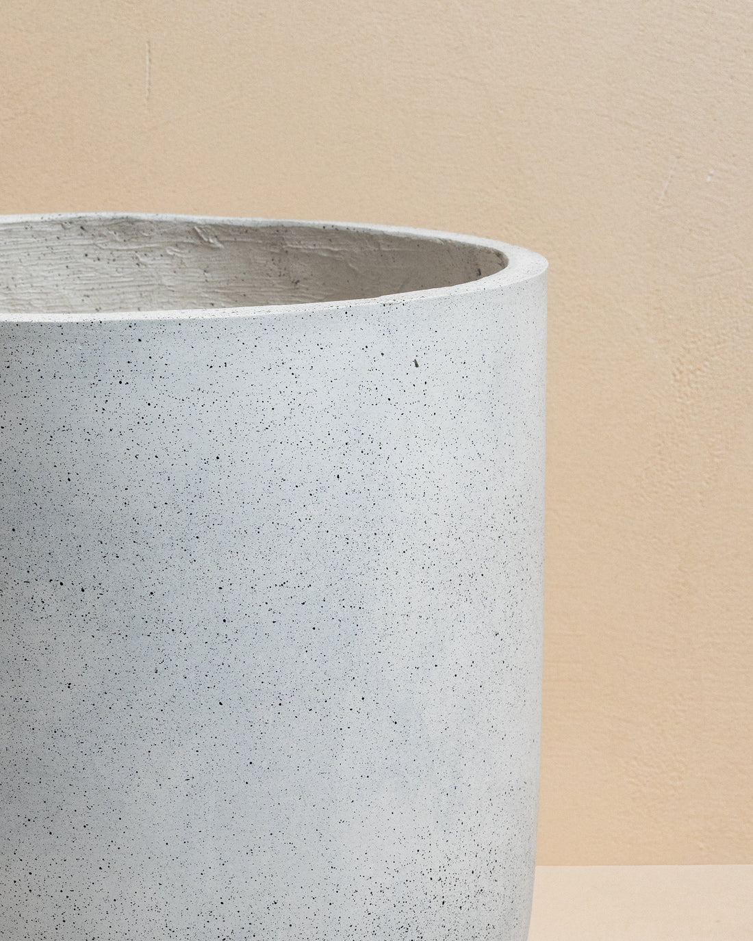 Large U-Shaped Planter Pot - White