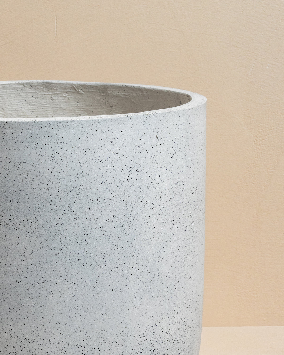 Large U-Shaped Planter Pot - White