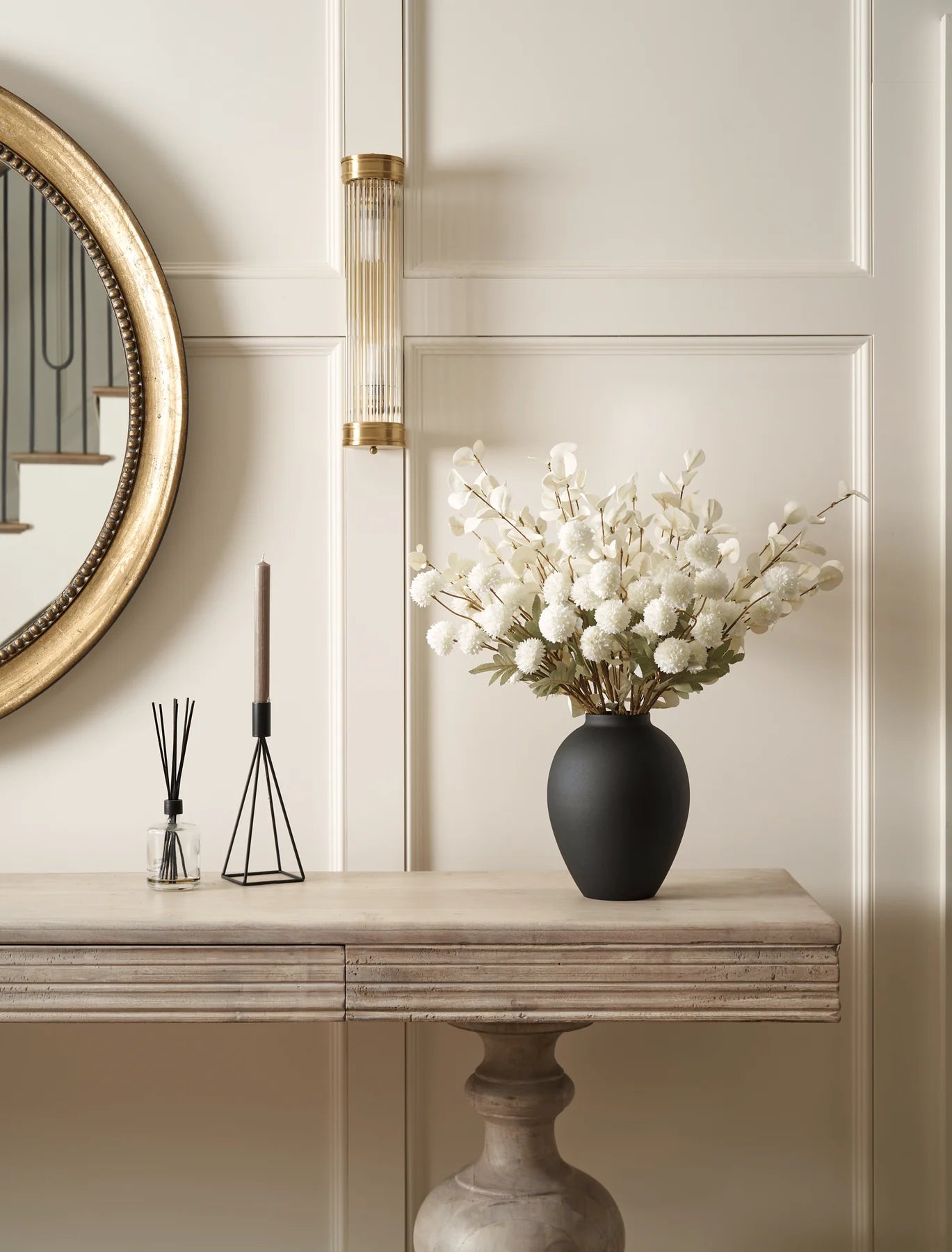 Modern Black Vase - Alba
